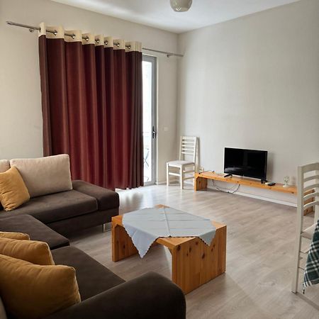 Violet'S Boutique Apartments Sarandë Buitenkant foto
