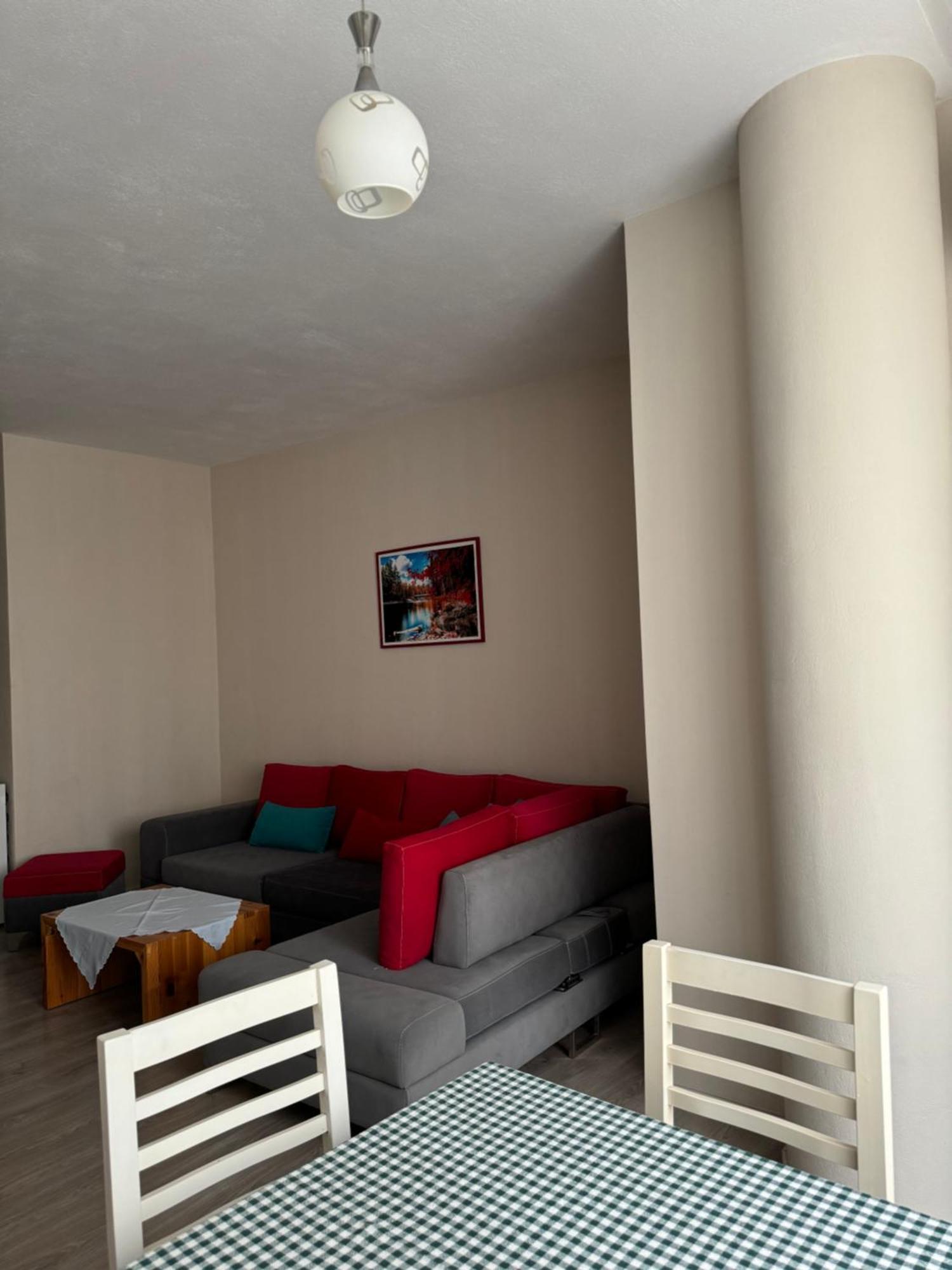 Violet'S Boutique Apartments Sarandë Buitenkant foto