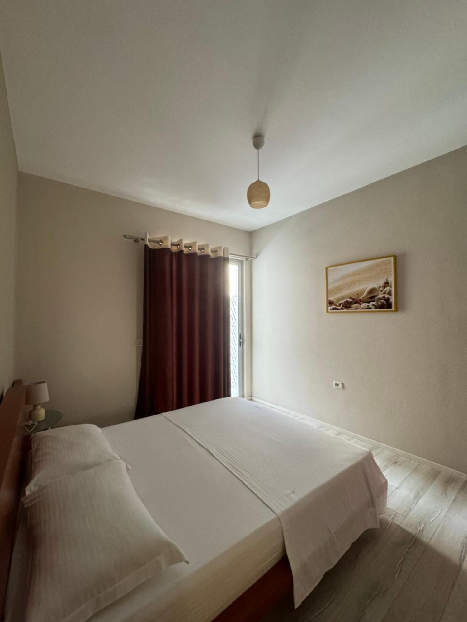 Violet'S Boutique Apartments Sarandë Buitenkant foto