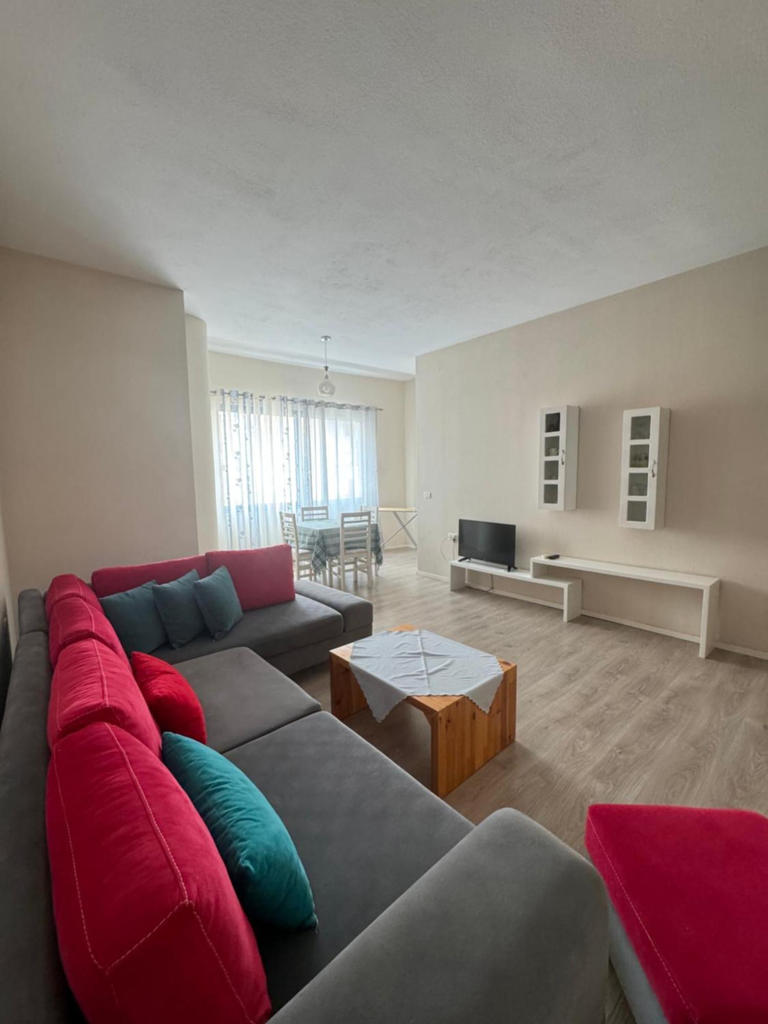 Violet'S Boutique Apartments Sarandë Buitenkant foto