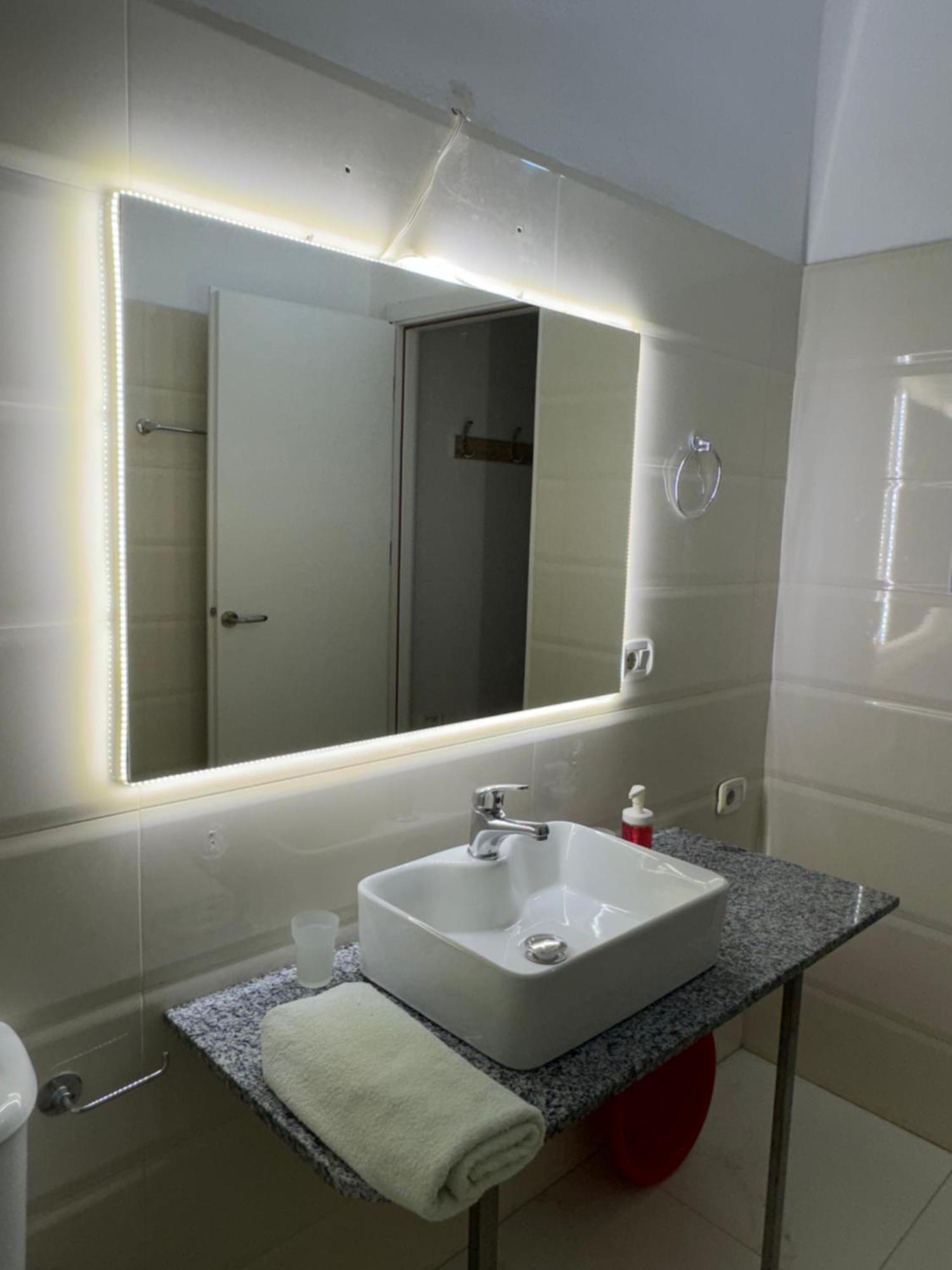Violet'S Boutique Apartments Sarandë Buitenkant foto