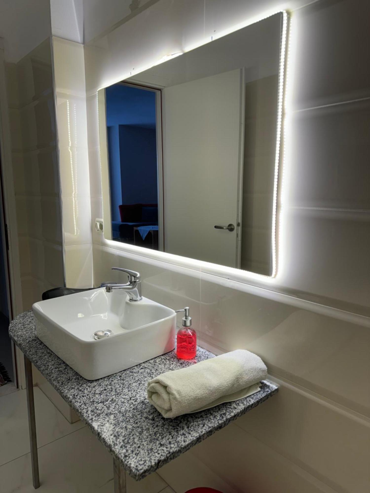 Violet'S Boutique Apartments Sarandë Buitenkant foto