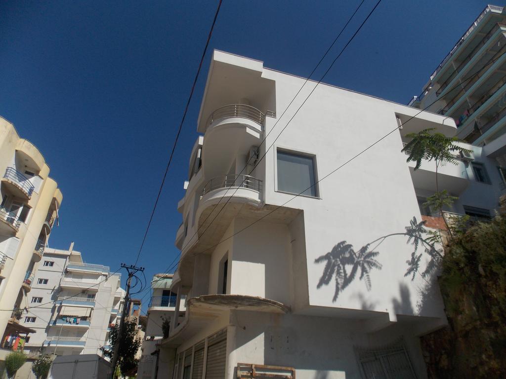 Violet'S Boutique Apartments Sarandë Buitenkant foto