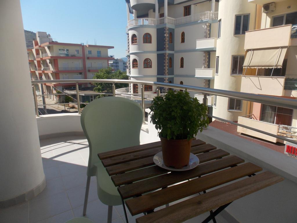 Violet'S Boutique Apartments Sarandë Buitenkant foto